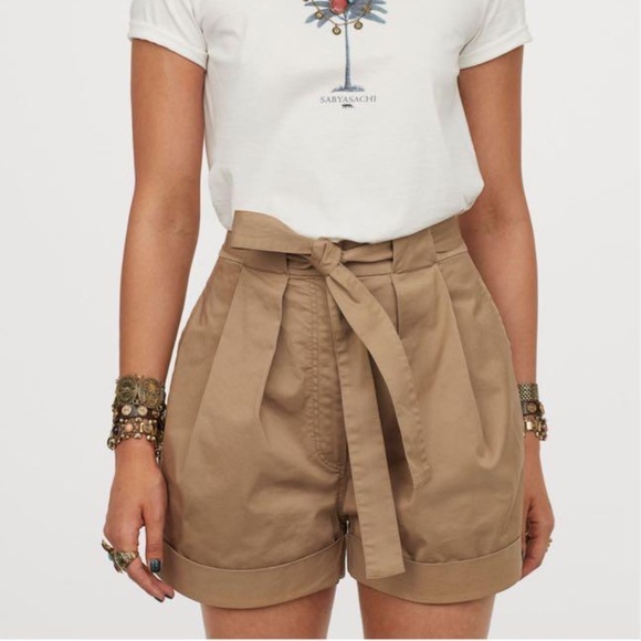 Sabyasachi x H&M Shorts - Picture 1 of 3